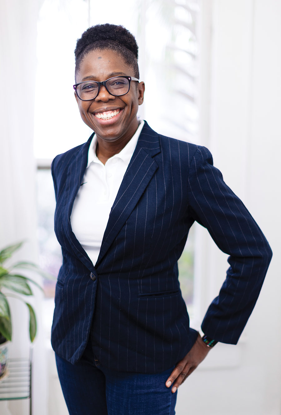 Dr. Lorna Bennett Dr. Lorna Bennett